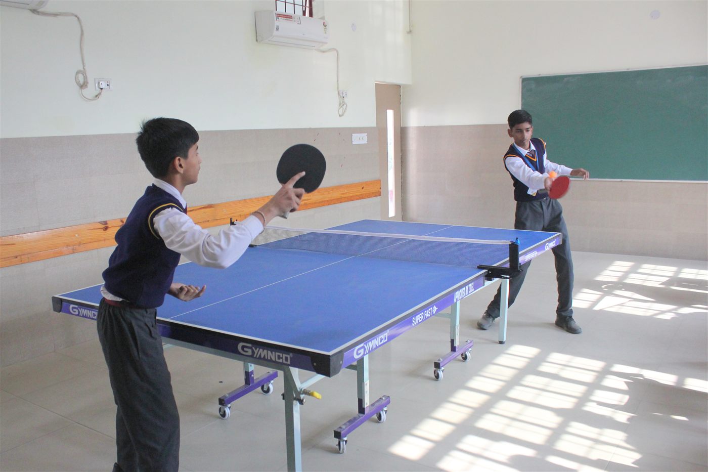 Table tennis room at Scholars' Home, Gomti Nagar