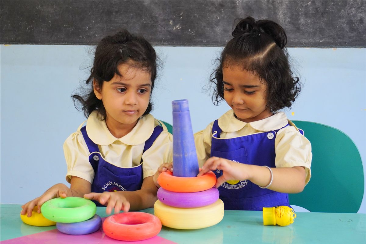 Pre-primary children learning by doing at Scholars' Home, Gomti Nagar Lucknow